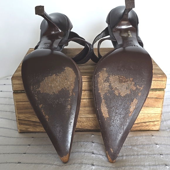 Escada pumps - Picture 6 of 13